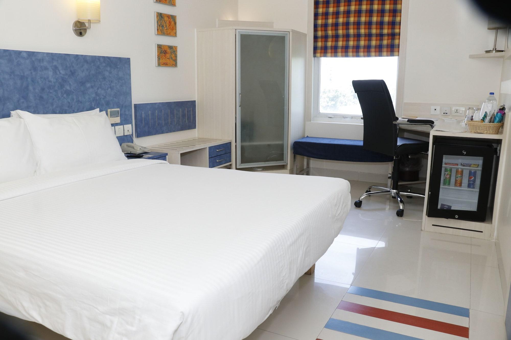Hometel Chandīgarh Dış mekan fotoğraf